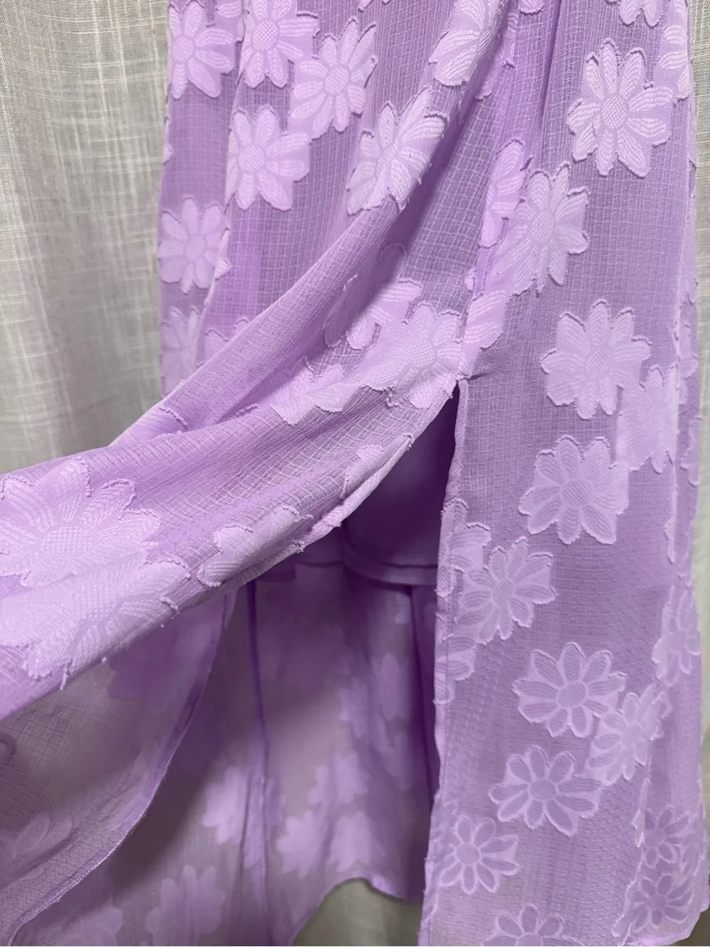 ASTR the label Lavender Floral Midi Dress - Picture 2 of 6